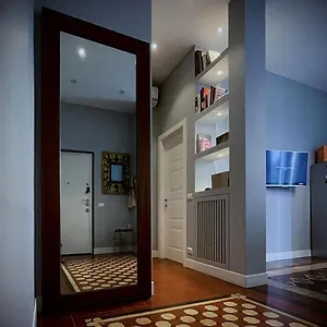 A Casa Di... , Milano Italia